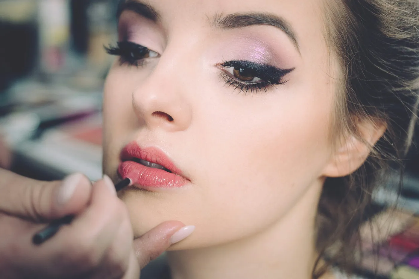 Detailed beauty and makeup service